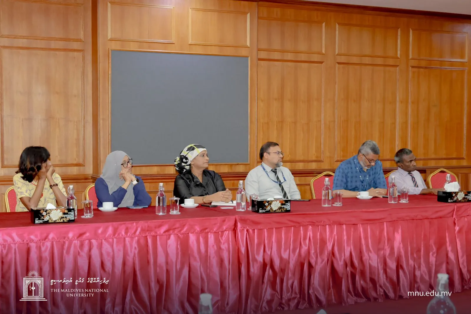 ޗައިނާގެ ޓިއަންޖިން ޔުނިވާސިޓީ އާއި އެމްއެންޔޫ އާއި އެކު ކުރެވުނު މަޝްވަރާ - ފޮޓޯ: އެމްއެންޔޫ