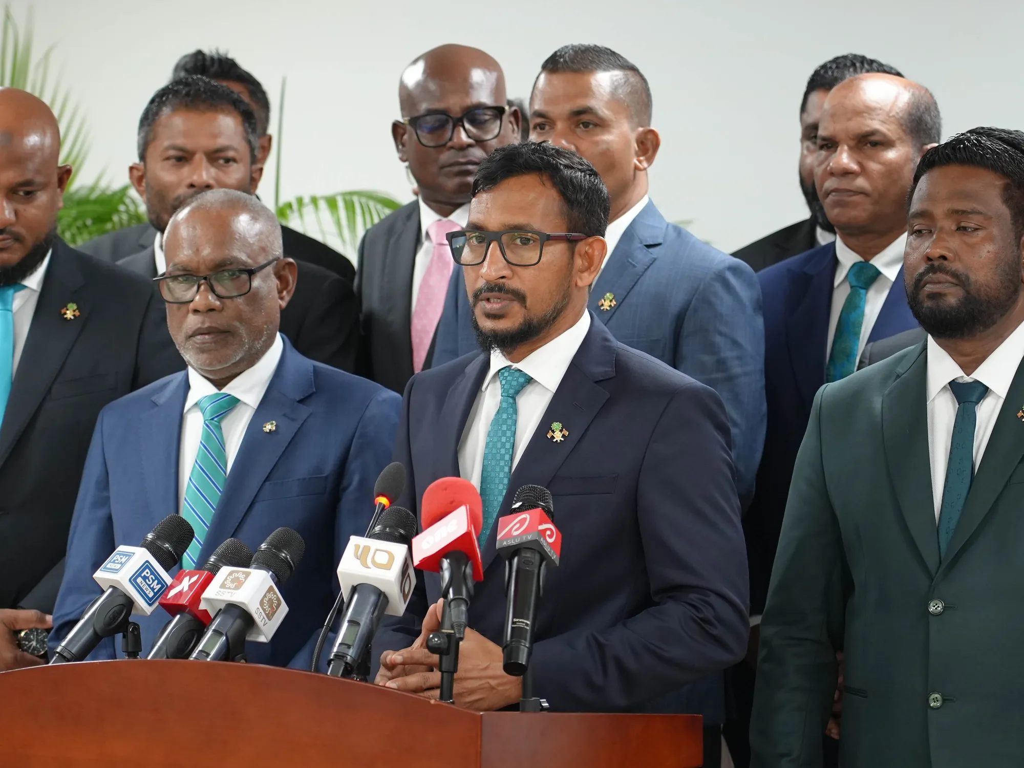 PNC PG group leader MP Falah along with speaker of parliament Abdul Raheem Abdulla along with other PNC PG group members (Photo/Parliament)