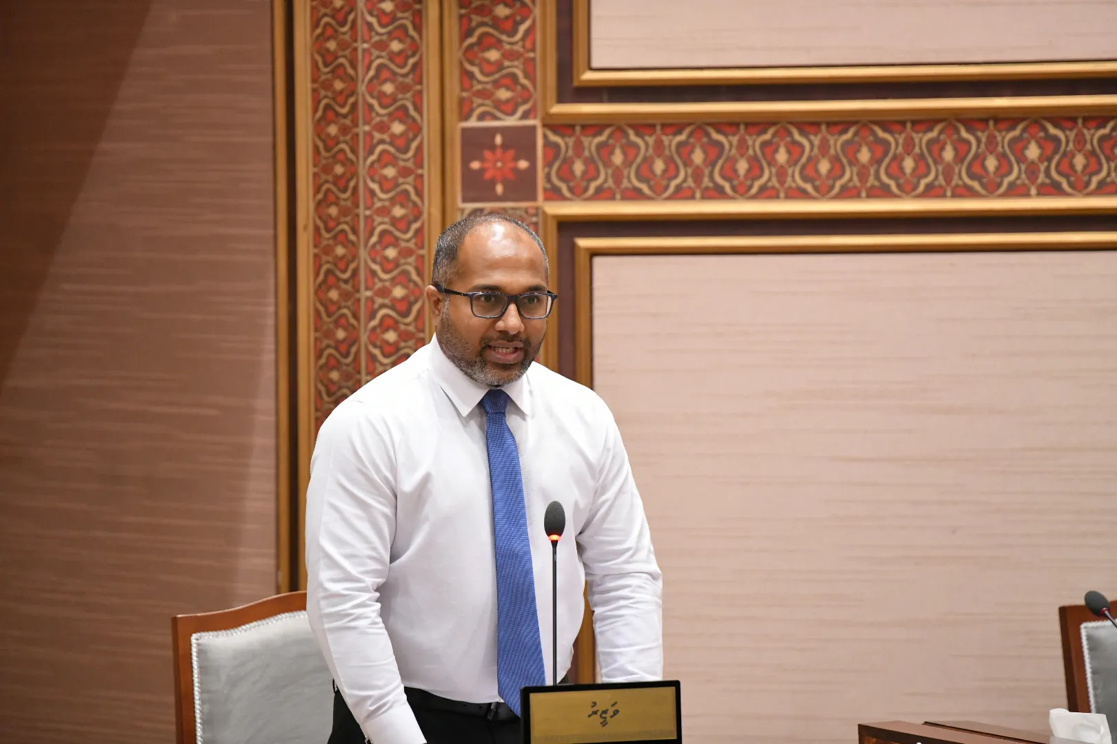 އެކްސްޕެޓް ސިސްޓަމް ހެދި ކުންފުންޏަށް ބަދަލުދޭން ލަފާދިނީ ކުރީ ސަރުކާރުގެ ބަންޑާރަނައިބު: އިޙްސާން