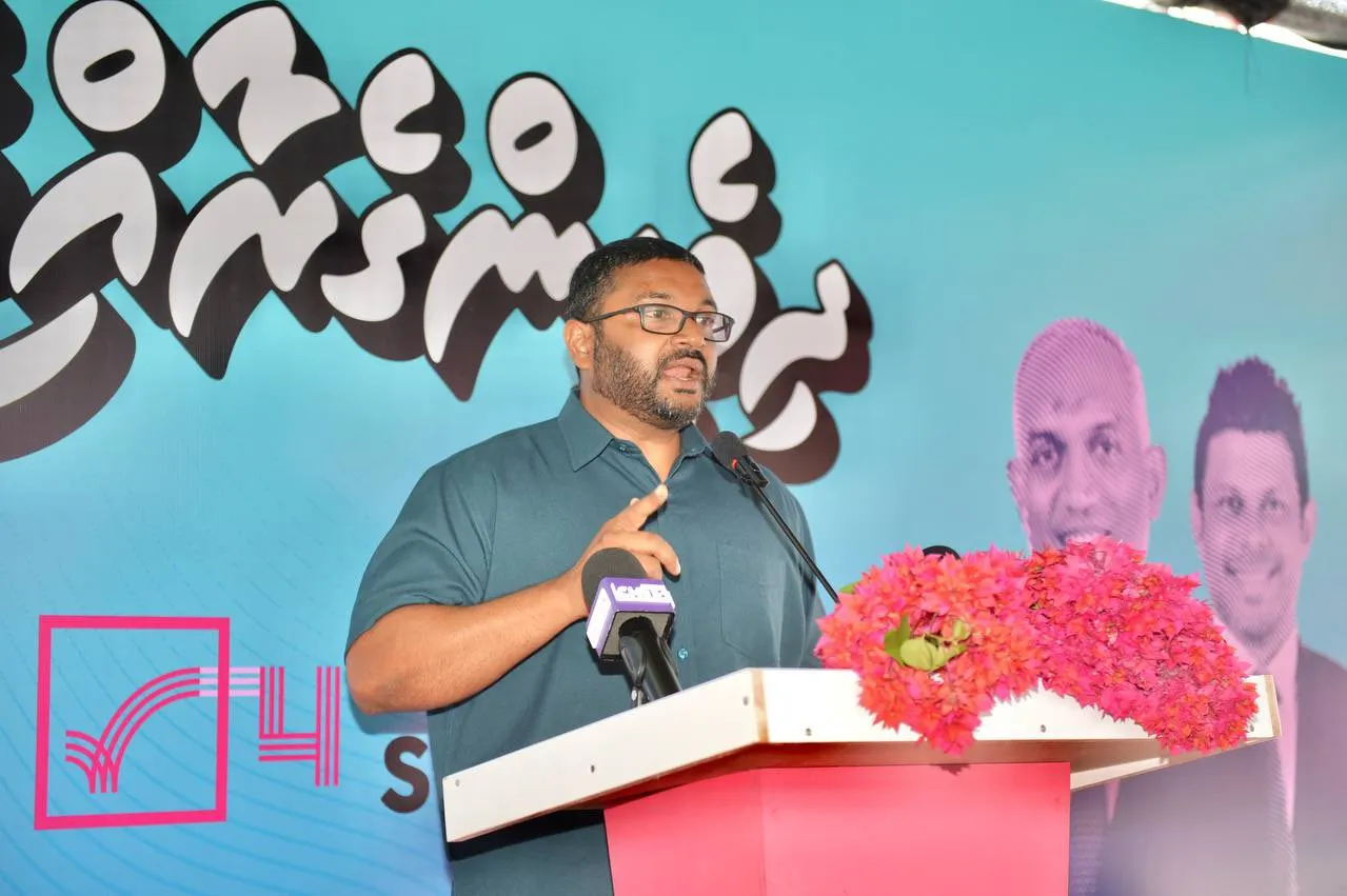 މަޖީދިއްޔާގެ ހަނދާންތައް އައުކުރައްވައި ޣައްސާން ކިޔައިދެއްވީ މުޢިއްޒުގެ ތޫނުފިލި ކަމުގެ ވާހަކަތައް!