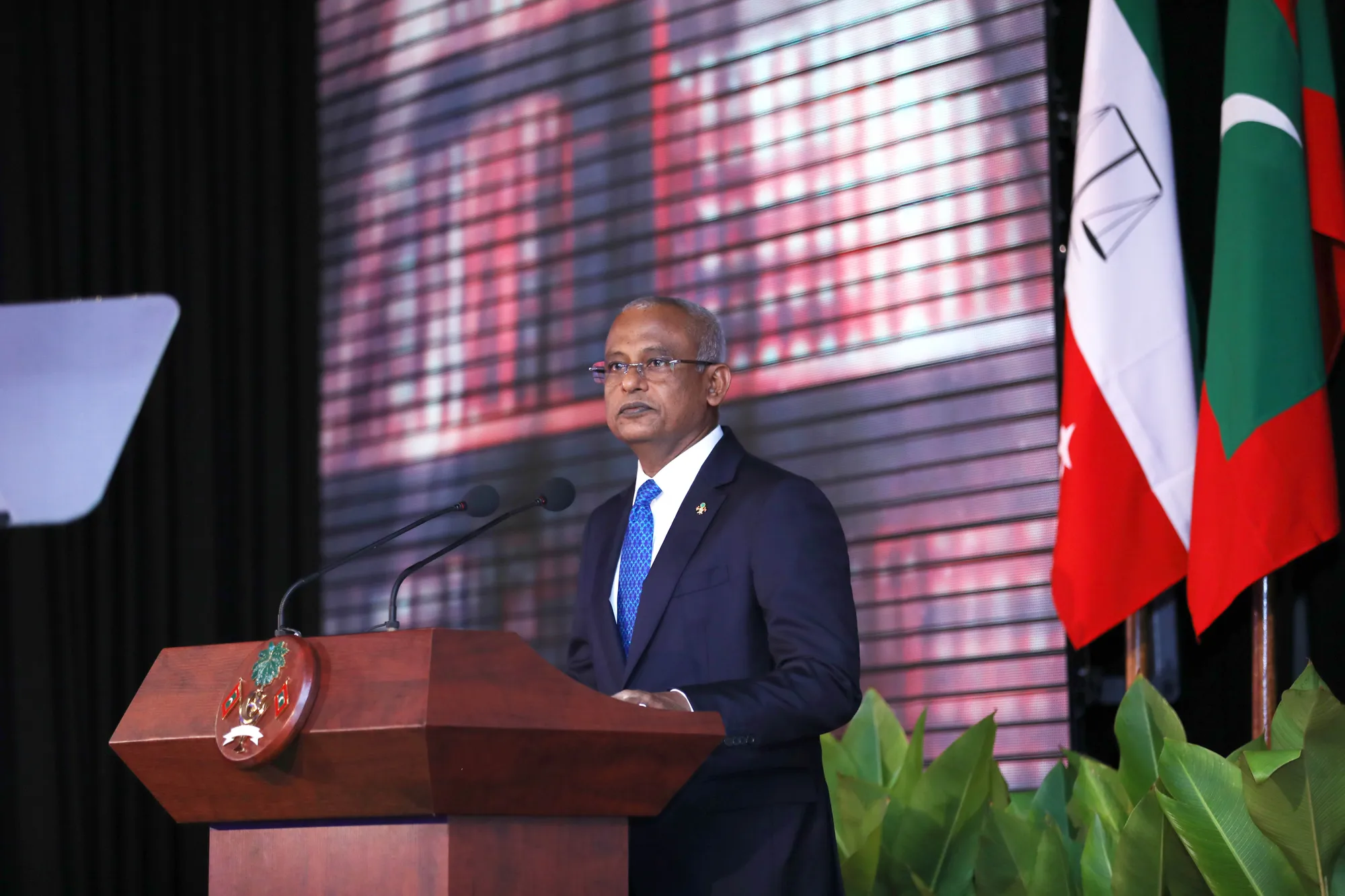 ކޯޓުތަކާއި ފަނޑިޔާރުންގެ ގާނޫނު އިސްލާހުކުރުމުގެ ބިލު ވަރަށް އަވަހަށް ހުށަހަޅާނަން: ރައީސް