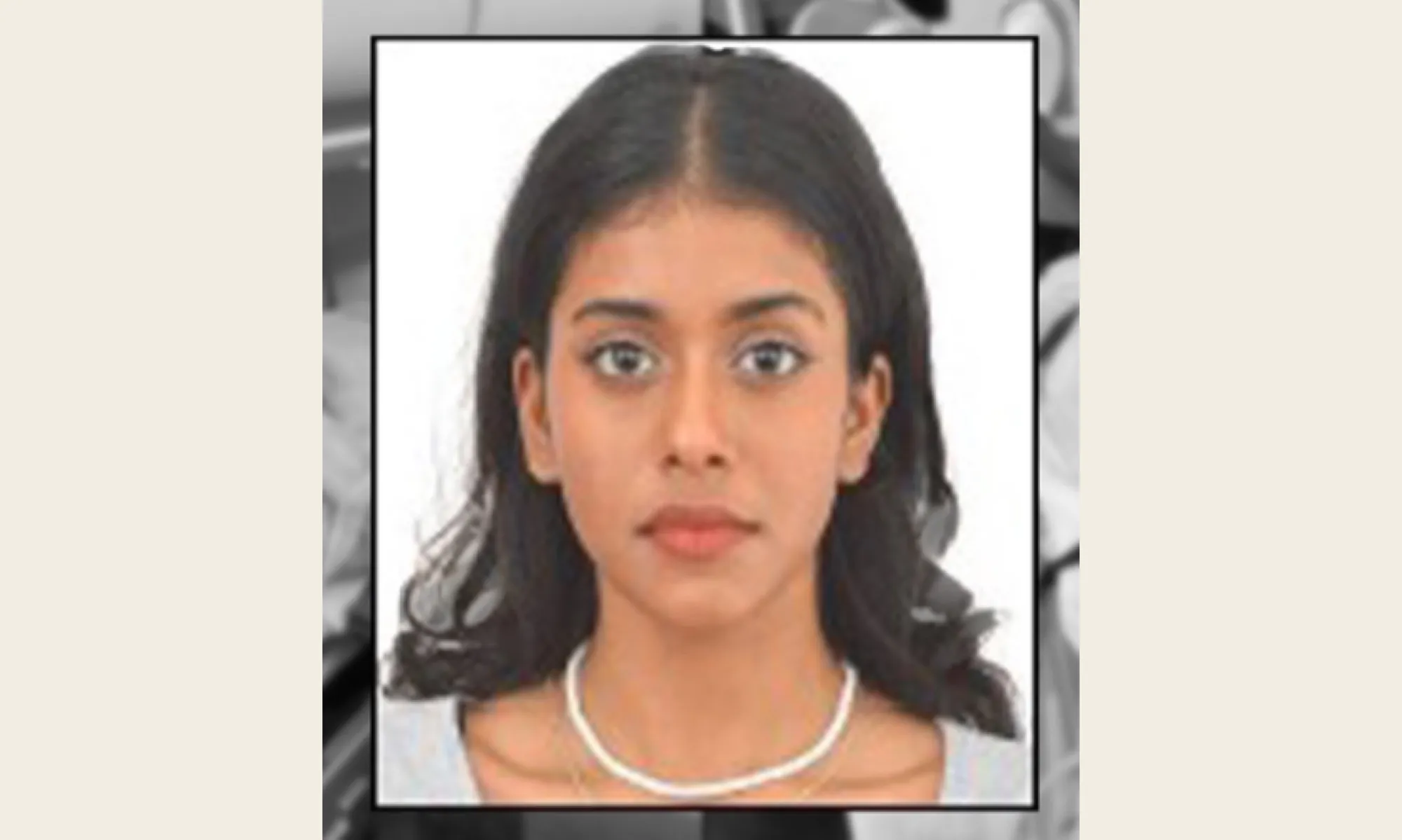 ފުރާޅު މައްޗަށް ވެއްޓުނު އަންހެން މީހާ