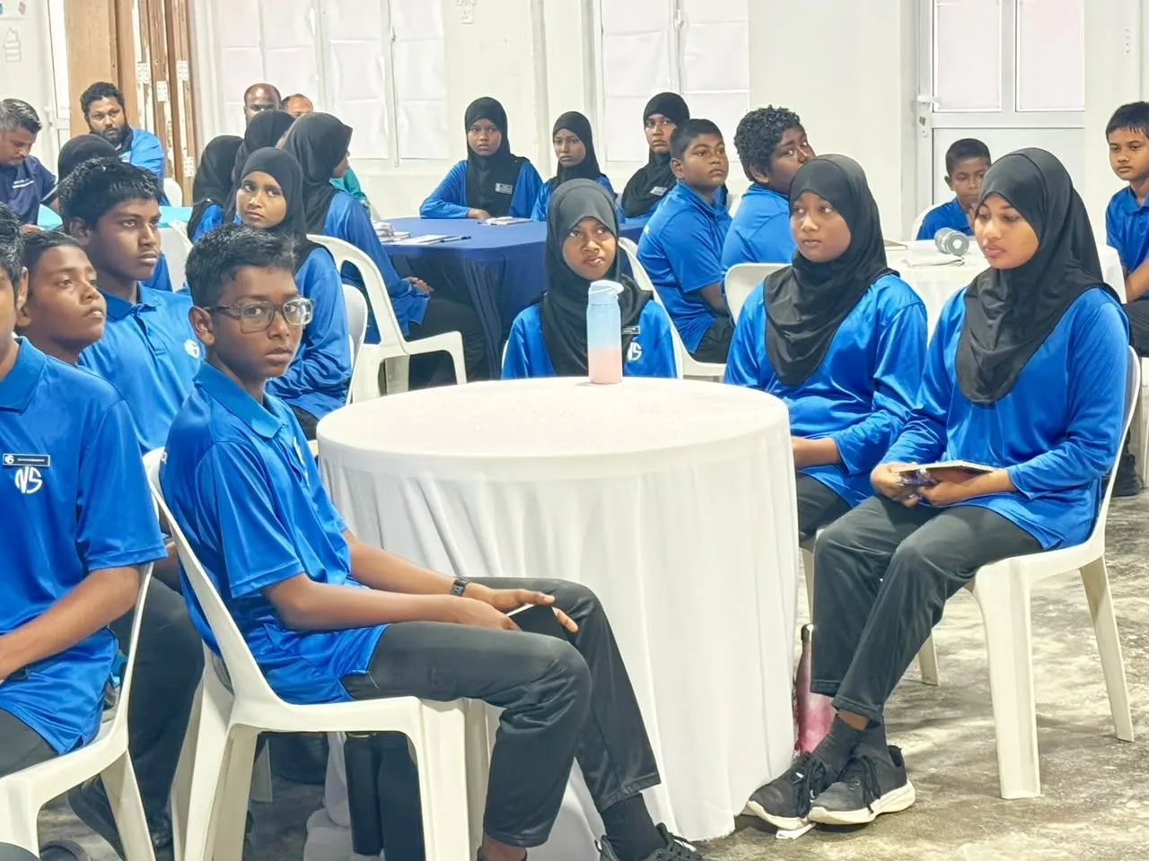 ފޮޓޯ: މޯލްޑިވްސް ޕޮލިސް