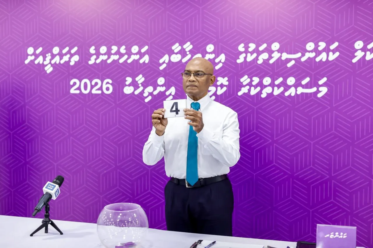 ކައުންސިލް އިންތިޚާބުގެ ކެންޑުޑޭޓުންގެ ނަން ތަރުތީބު ކުރުމަށް ގުރުނަގައިފި؛ ޖަލީލުގެ ނަންބަރަކީ 4