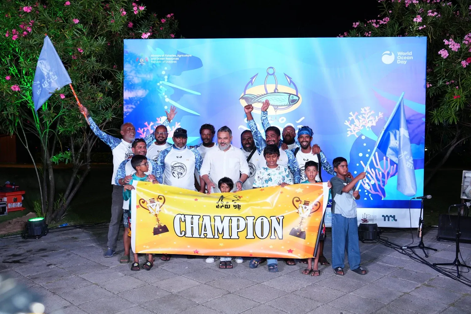 މުޅި ރާއްޖެއަށް ހުޅުވަލައިގެން ބޭއްވި މަސް ރޭސް ނިންމާލައި