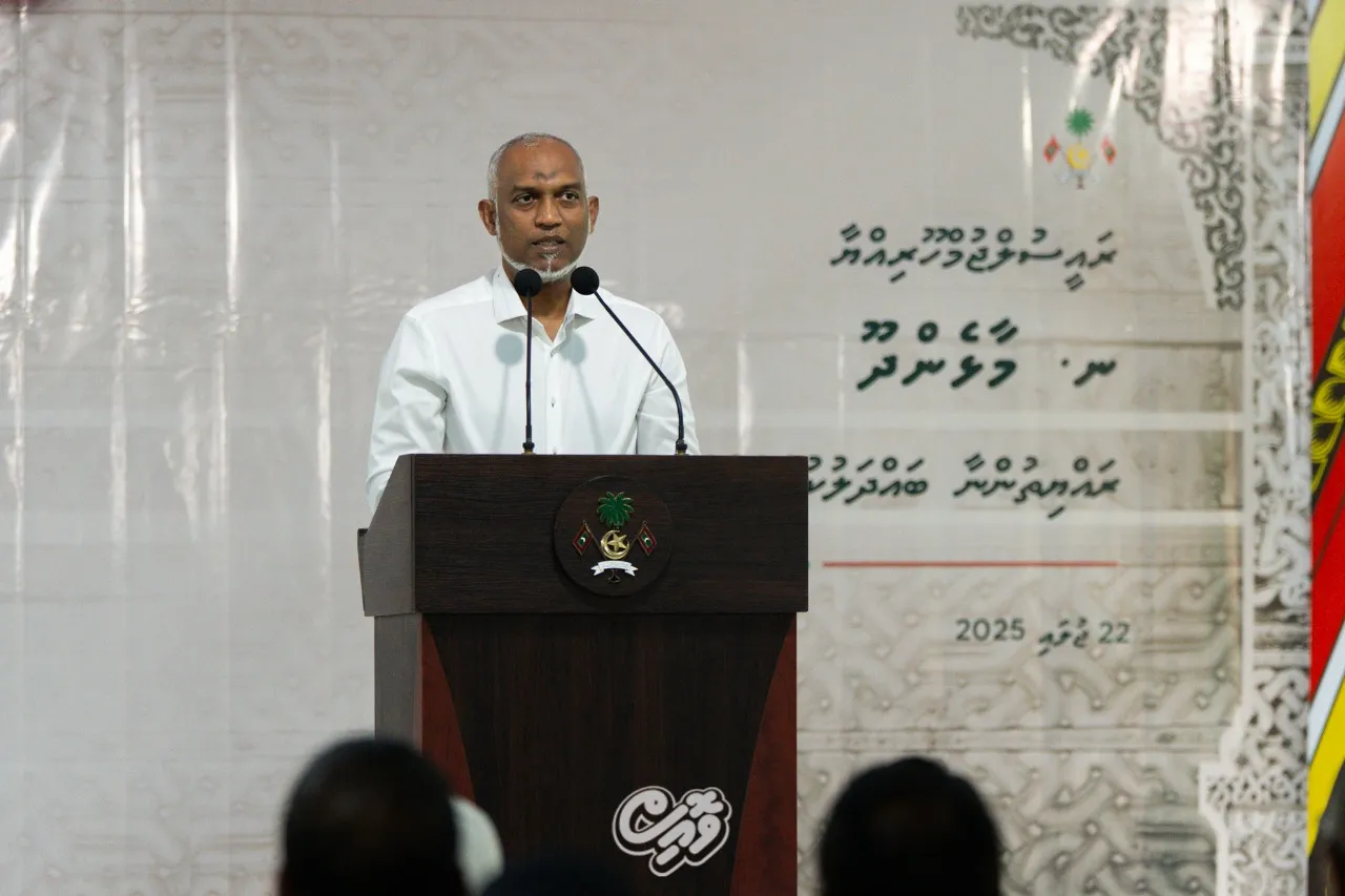 ރައީސް ޑރ.މުއިއްޒު މާލެންދޫގައި ވާހަކަދައްކަވަނީ..