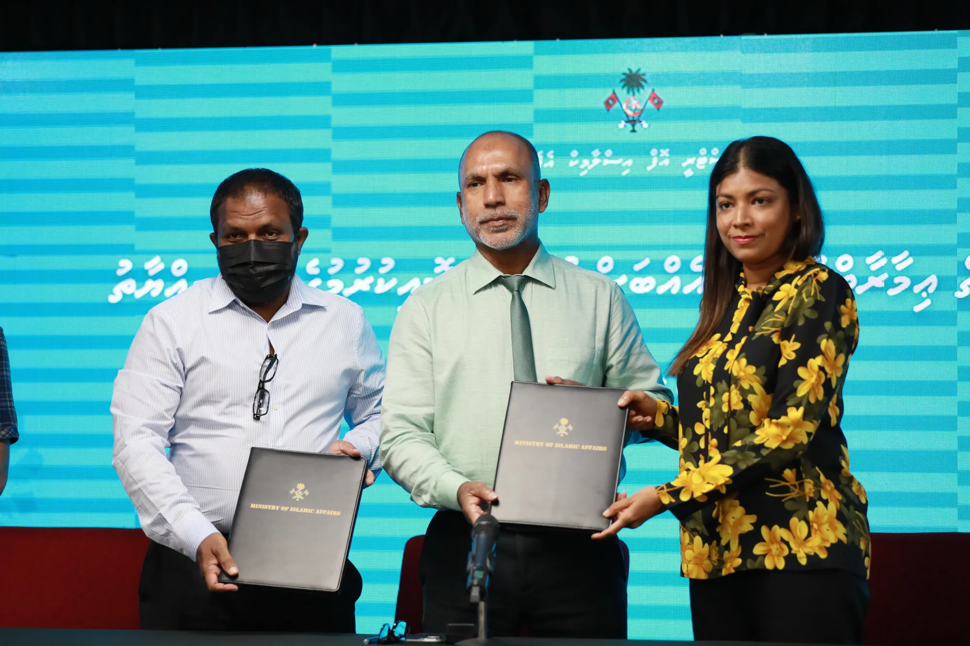 އައްޑޫ މީދޫގައި 700 މީހުންގެ ޖާގައިގެ މިސްކިތެއް އަޅަނީ