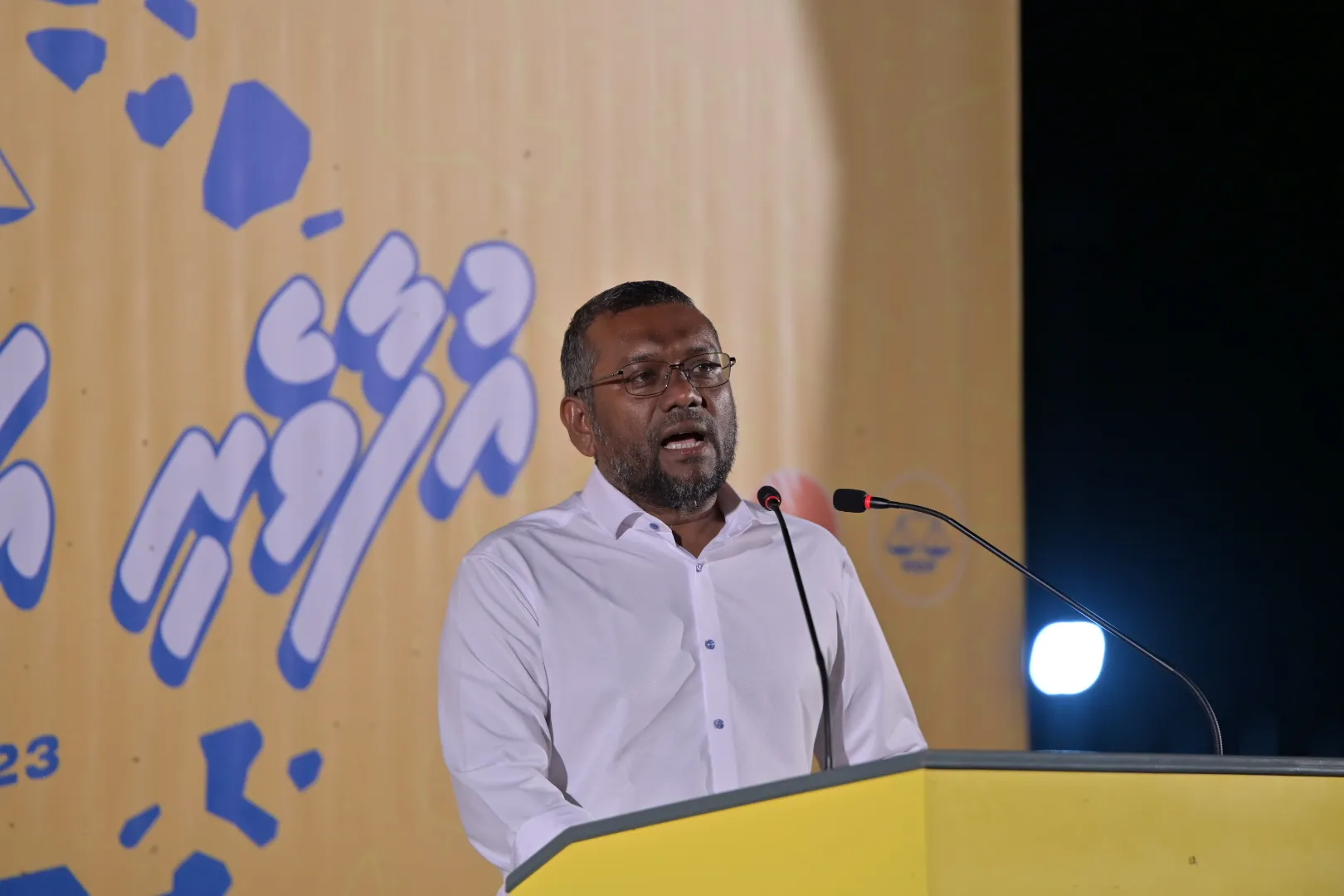 އެމްޑީޕީގެ ކެމްޕެއިނަށް ހުރަސް އަޅާނަމަ ރާއްޖޭގެ އެއްވެސް ރަށެއްގައި އިދިކޮޅަށް ކެމްޕެއިނެއް ނުކުރެވޭނެ: ފައްޔާޒު