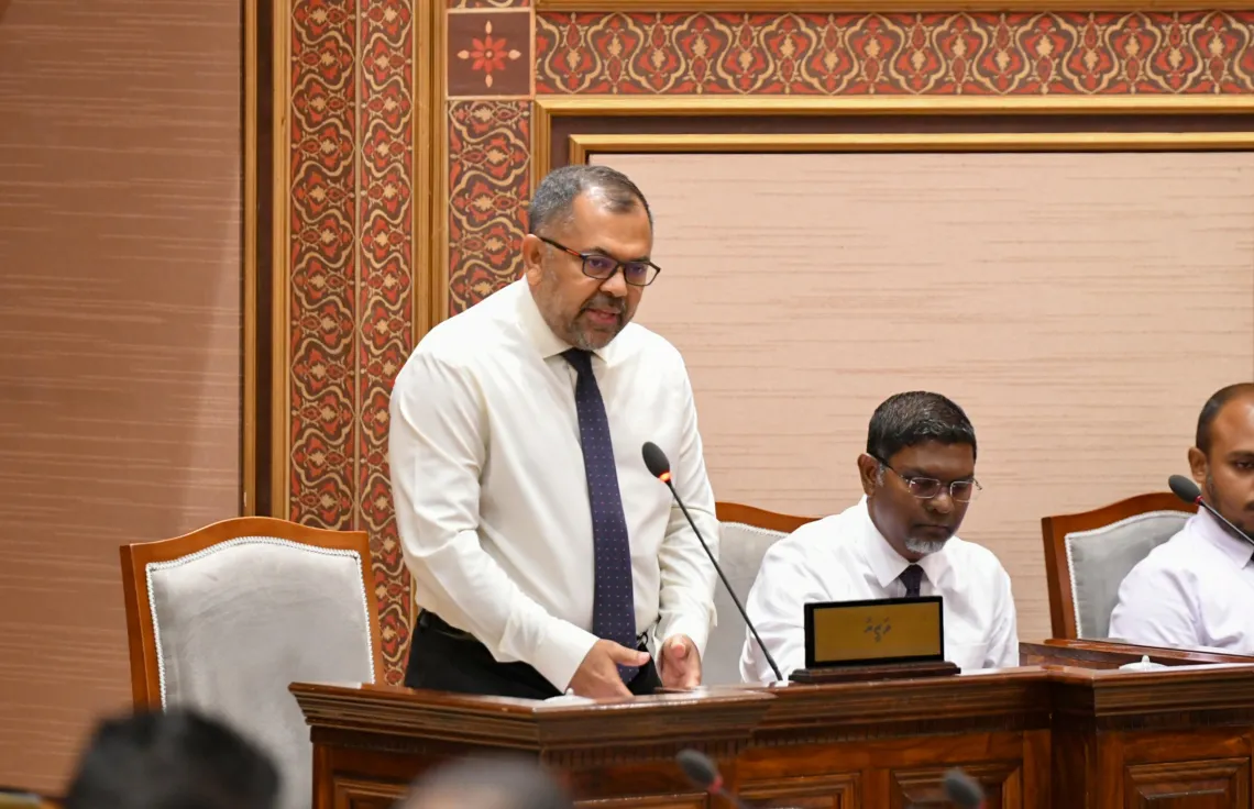 މާލީ ވަޒީރު މޫސާ ޒަމީރު-- ފޮޓޯ: މަޖިލިސް