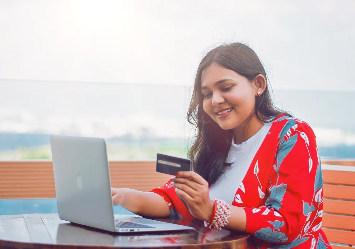 BML Launches USD Debit Card Promotion with Weekly USD 1,000 Prize