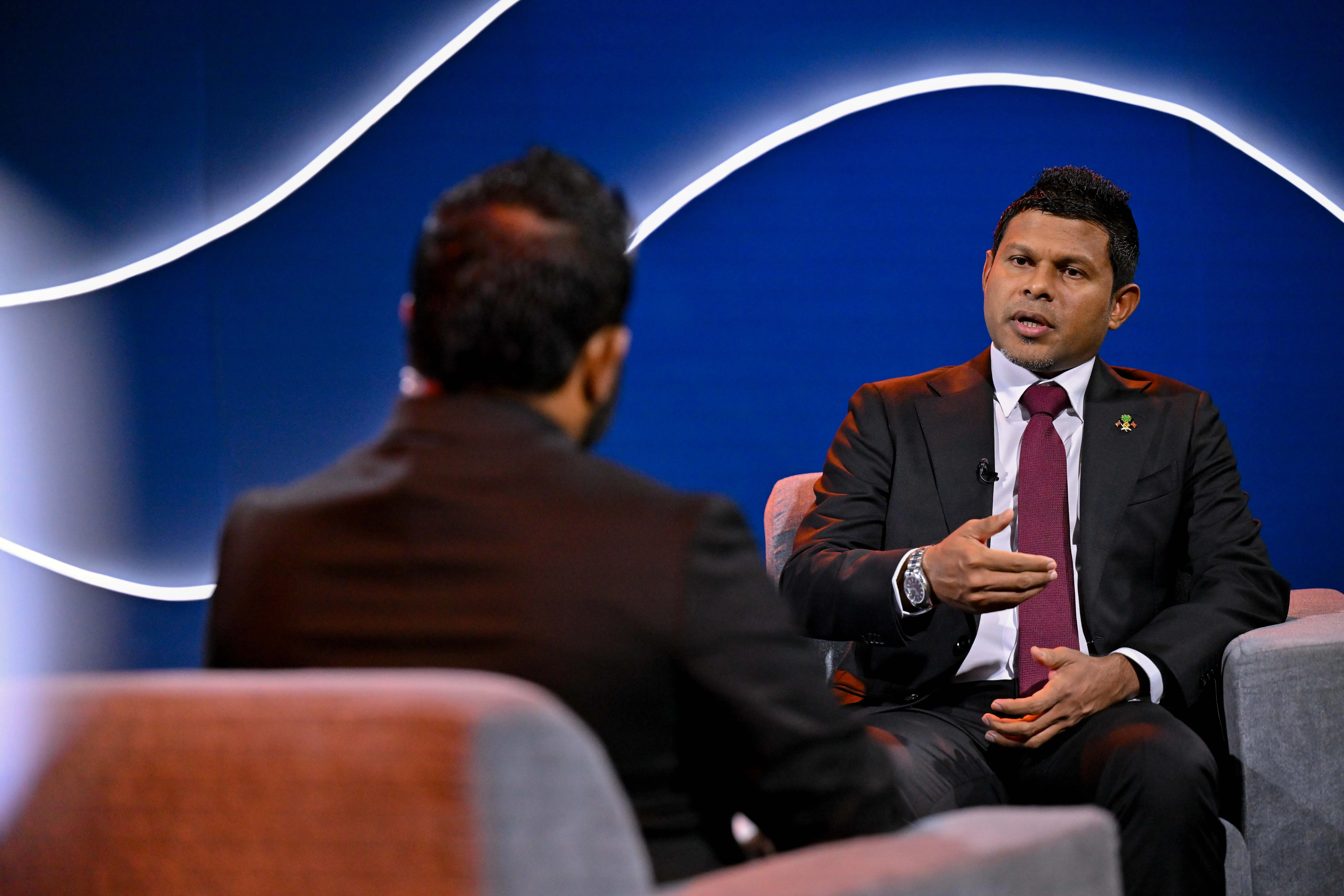 ކުރިއަށް އޮތް ތިން އަހަރަކީ މަޝްރޫޢުތައް ބާރު ސްޕީޑްގައި ކުރިއަށްގެންދަވާނެ ތިން އަހަރު: ރައީސުލްޖުމްހޫރިއްޔާގެ ނައިބު