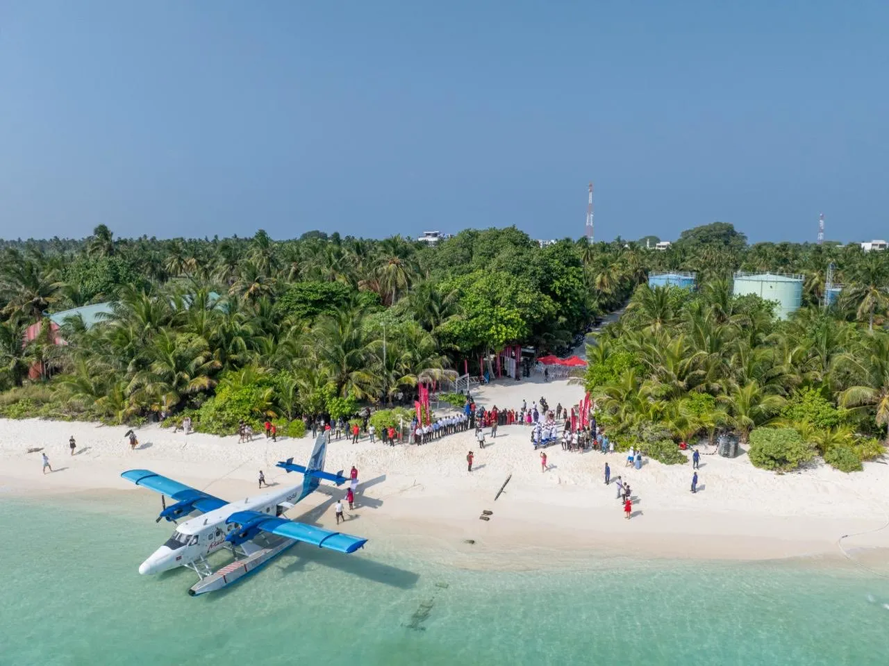 އއ.ތޮއްޑުއަށް ސީޕްލޭންގެ ދަތުރުތައް ފަށައިފި