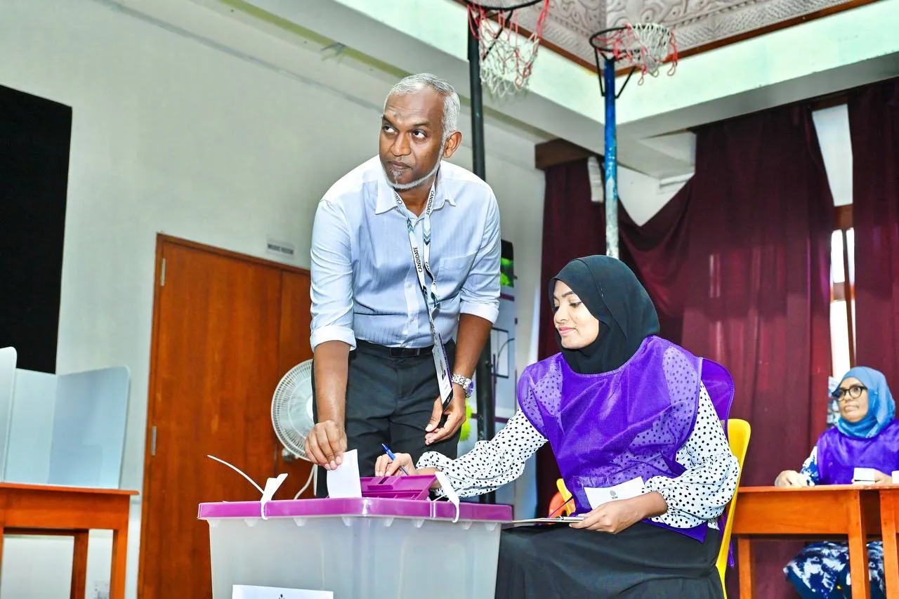 ޕީޕީއެމްގެ ރިޔާސީ ކެންޑިޑޭޓް ޑރ މުއިއްޒު ވޯޓު ލައްވައިފި