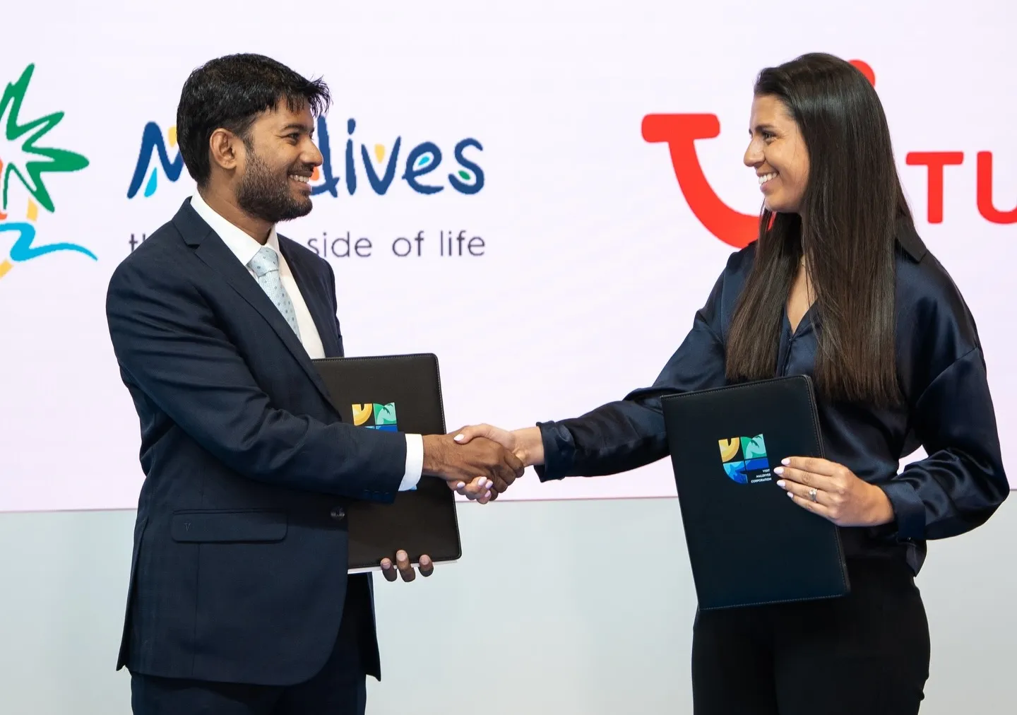 Visit Maldives signs MoU with TUI Group to boost destination promotion