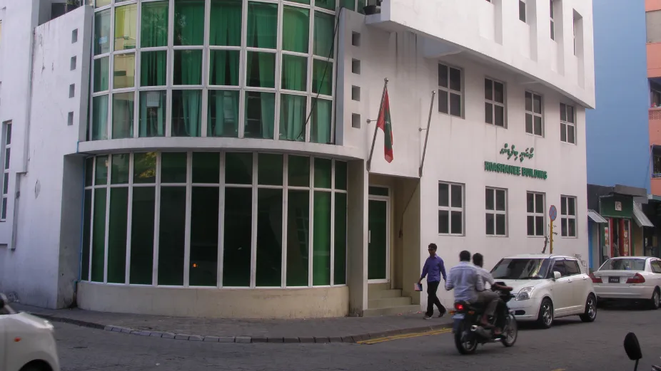 ވިލިނގިލީގައި ވިހެއުމަށްފަހު މަންމައާއި ދަރިފުޅު ނިޔާވި މައްސަލަ ބަލަނީ
