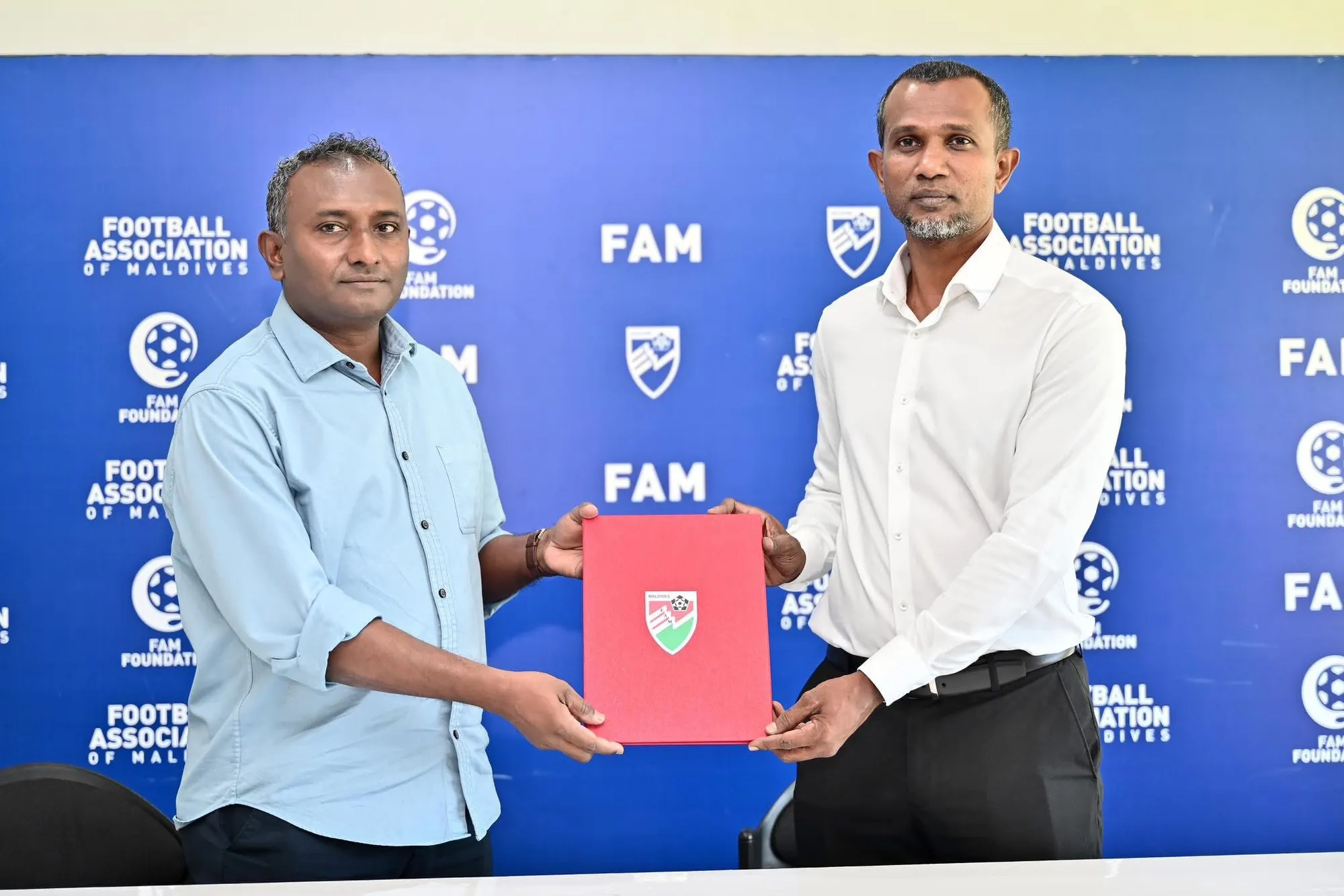 ހުރިހާ ކްލަބެއްގެ ތާއީދާއެކު އެފްއޭއެމްގެ ރައީސް ކަމަށް ޠާރިޤު ކުރިމަތިލައްވައިފި