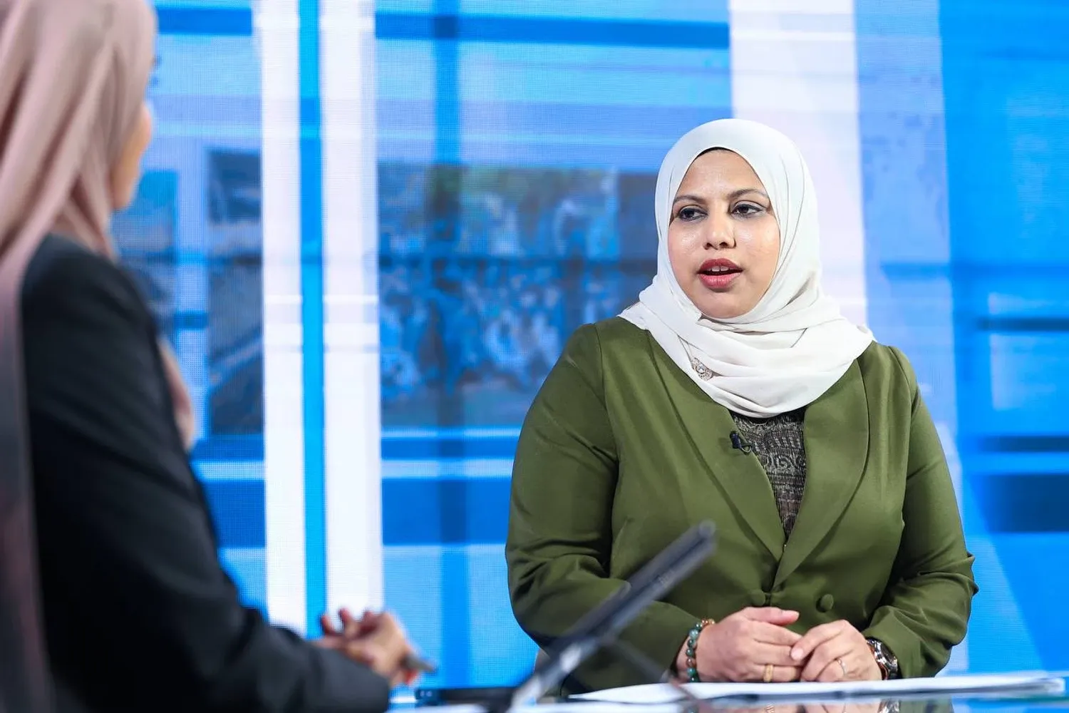 އިޙްތިރާމްއަދާކުރުމުގެ ޤައުމީ މަޝްރޫއާއެކު ދިވެހީންގެ ތެރޭގައި ނެތެމުންދާ ރިވެތި ސިފަތައް އަށަގެނެވި، އެއްބަޔަކު އަނެއްބަޔަކަށް އޯގާތެރިވެ އަޅާލާ މުޖުތަމަޢެއް ބިނާކުރެވިގެންދާނެ - ވަޒީރު ހީނާ ވަލީދު