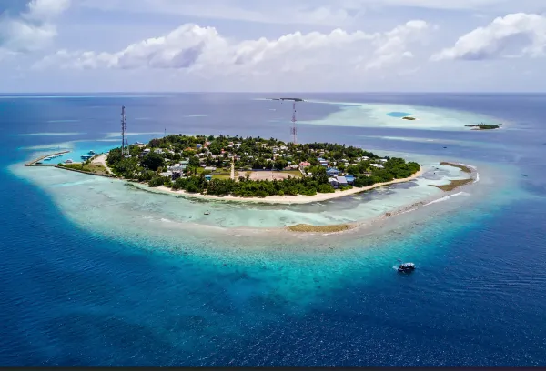 AA. Rasdhoo (Photo/Islandii)