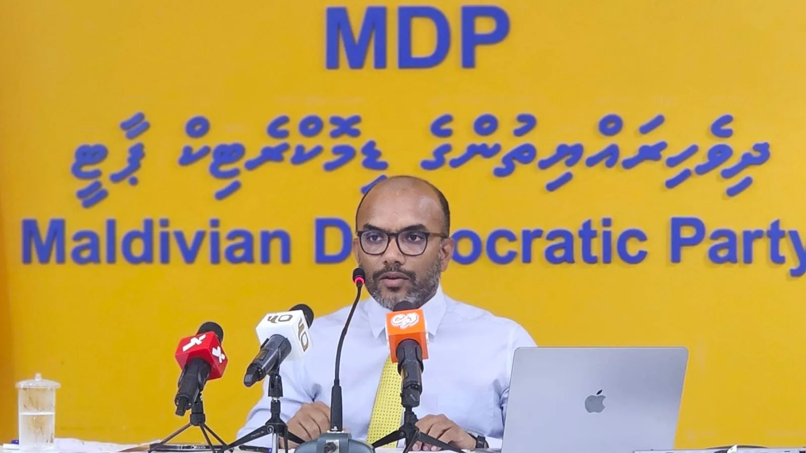 ވިޔަފާރިވެރިން ސަރުކާރަށް ކުރި އިތުބާރާއި ޔަގީންކަން މުޅިން ގެއްލިއްޖެ: އަމީރު