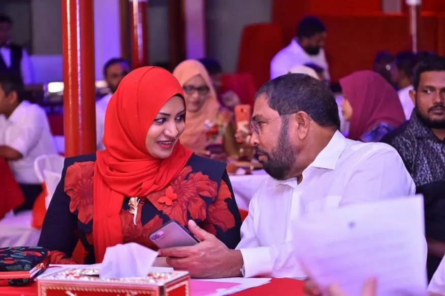ނަހުލާގެ ތަޢުރީފް ގާސިމަށް: ކިސަޑު ގަނޑެއްގައި އޮތަސް ޖަވާހިރެއް ވާނީ ޖަވާހިރަކަށްް!