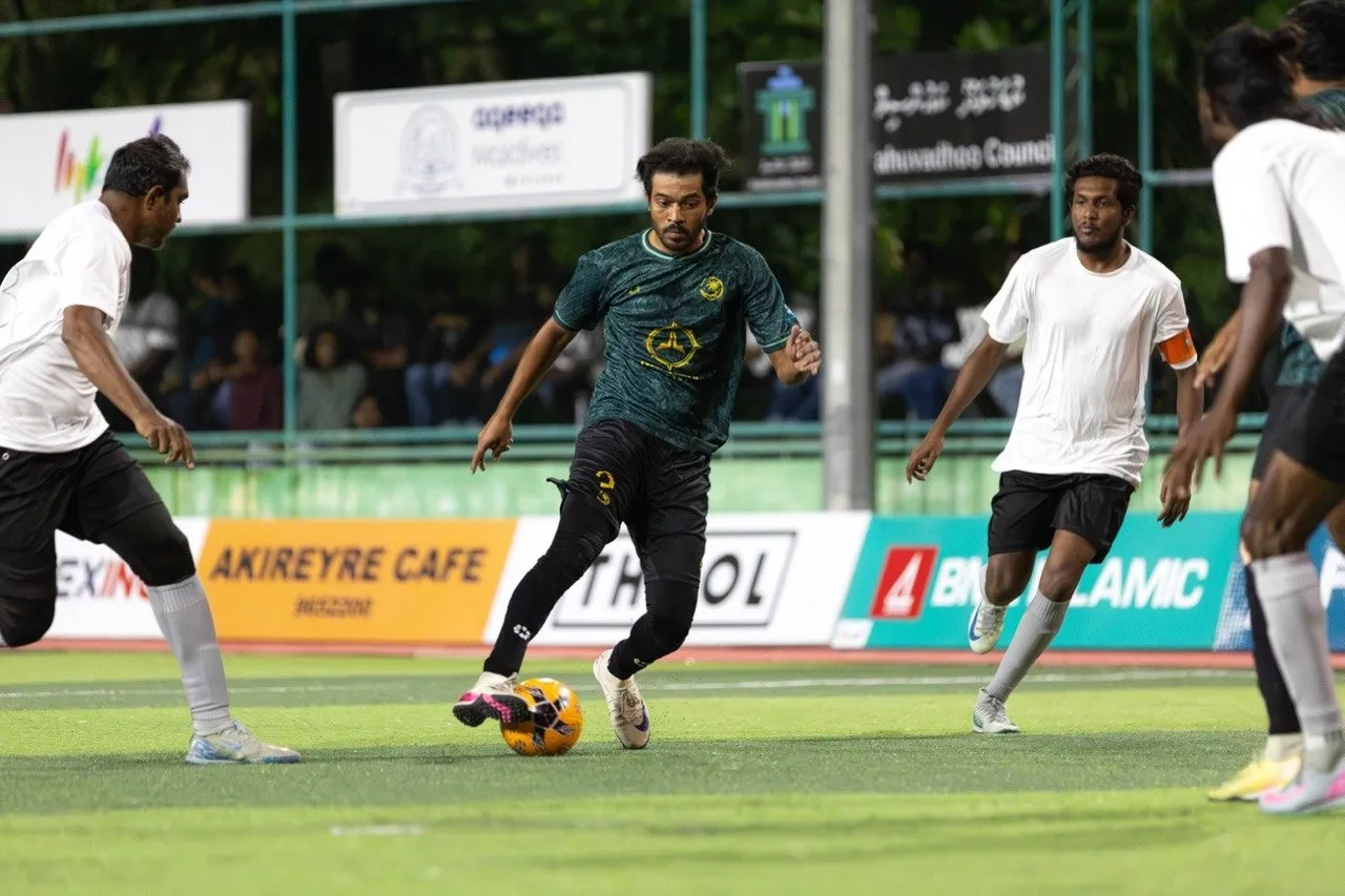 އިމްރާންގެ ހެޓްރިކާ އެކު ރުއްދަށް އެސްސީ އިން ގުޅުން ކަންމަތި ބަލިކޮށްފި