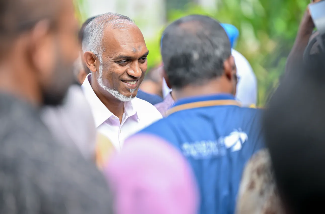 ރައީސުލްޖުމްހޫރިއްޔާ ޑރ މުޙައްމަދު މުޢިއްޒު: ފޮޓޯ/ ރައީސް އޮފީސް