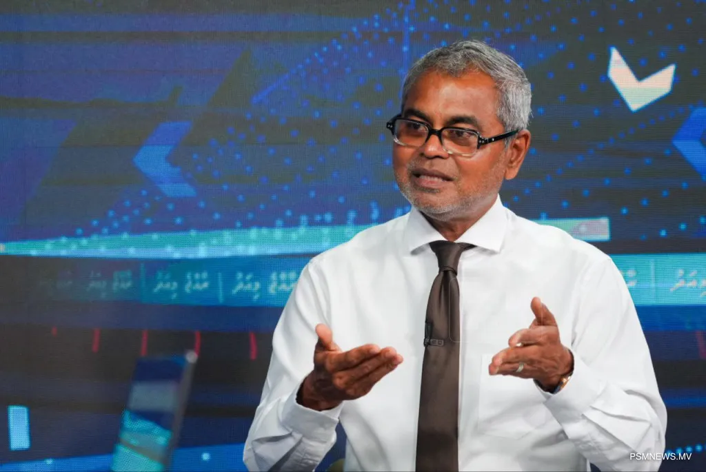 ޓޫރިޒަމް މިނިސްޓަރ ޠާރިޤު އިބްރާހީމް---ފޮޓޯ: ޕީއެސްއެމް ނިއުސް