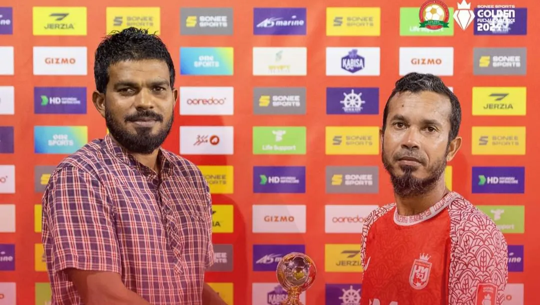 މެޗުގެ މޮޅުކުޅުންތެރިއަކަށް ހޮވުނު މާވަށުގެ މުހައްމަދު ޝާއިރު.. ފޮޓޯ: ގޯލްޑަން ފުޓްސަލް އެސޯސިއޭޝަން