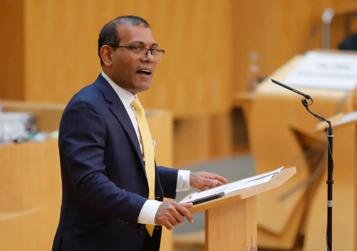 ދަރިވަރުން ތިބެނީ އެކަށީގެންވާވަރަށް ނިވާވެގެން. ފޮތިގަންނަން އިތުރަށް ހަރަދުކުރުމުގެ ބޭނުމެއްނެތް: ނަޝީދު