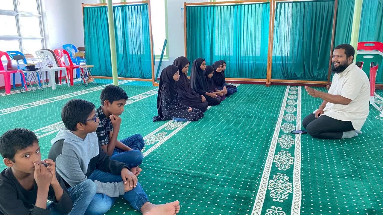 ނަމާދަށް ހޭލުންތެރި ކުރުމުގެ ޕްރޮގްރާމްގެ ތެރެއިން: ފޮޓޯ/ އިސްލާމިކް މިނިސްޓްރީ