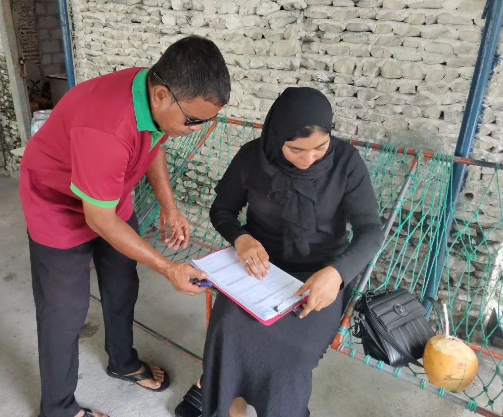 ދަ ޑިމޮކްރެޓްސް އަށް 10،000 މެމްބަރުން ހަމަކުރުމުގެ މަސައްކަތް ފަށައިފި