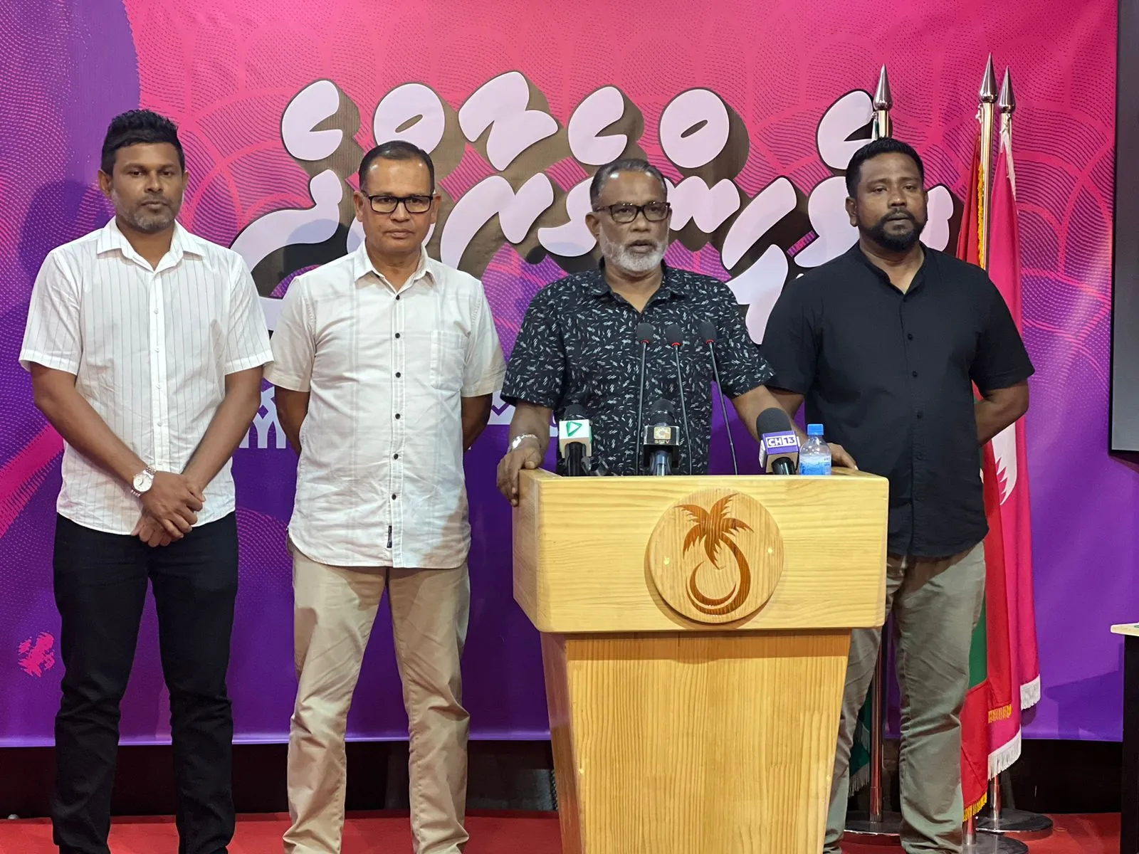 ރައީސް ޔާމިނާއި ރުހޭ ނަމަ ކޮމަން ކެންޑިޑޭޓެއް ނެރެން އެއްބަސް: ޕީޕީއެމް
