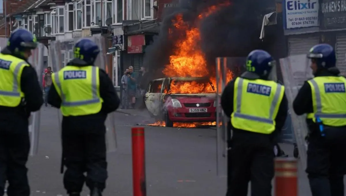 Anti immigrant riots happening in Middlesbrough, England (Photo/CNN)
