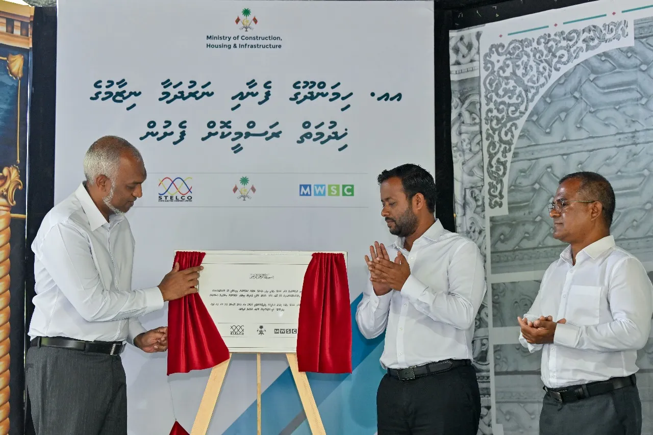 ހިމަންދޫގައި ގާއިމްކުރި ފެނާއި ނަރުދަމާ އިފްތިތާހްކުރުން