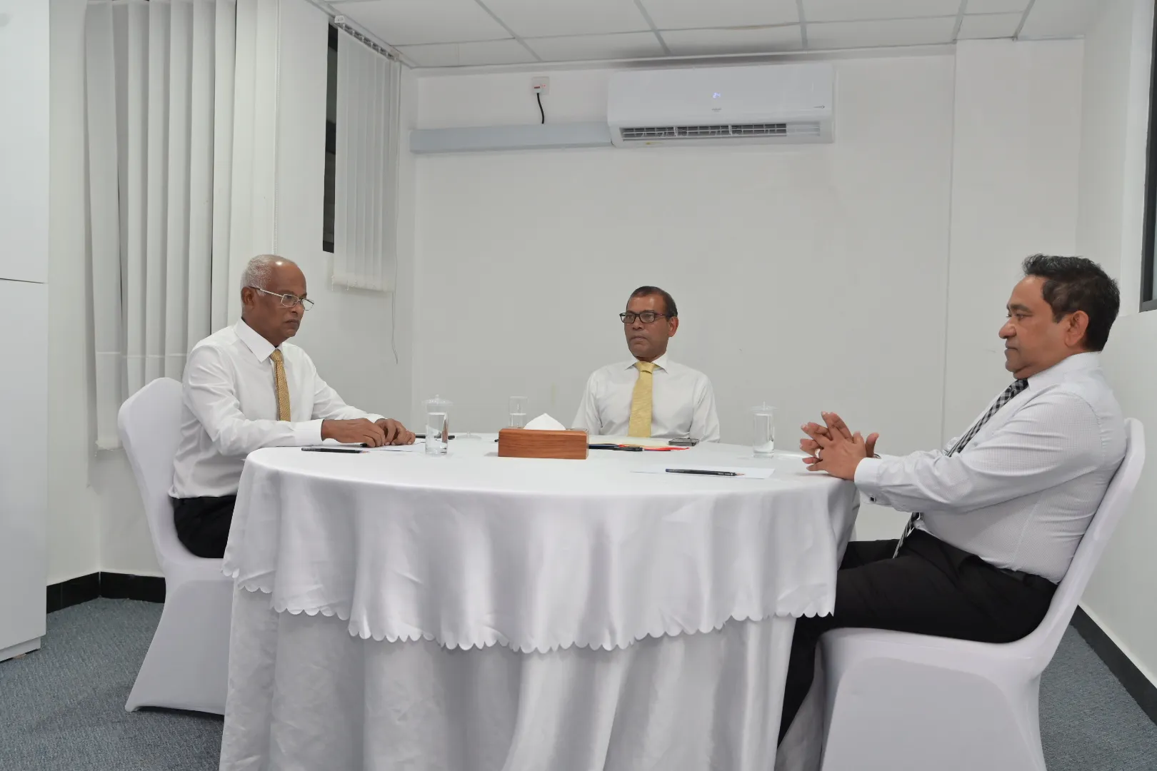 ތިން ރައީސުން ބައްދަލު ކުރައްވައި ސަރުކާރަށް ހުށައެޅުންތަކެއް ހުށައަޅަން ނިންމަވައިފި