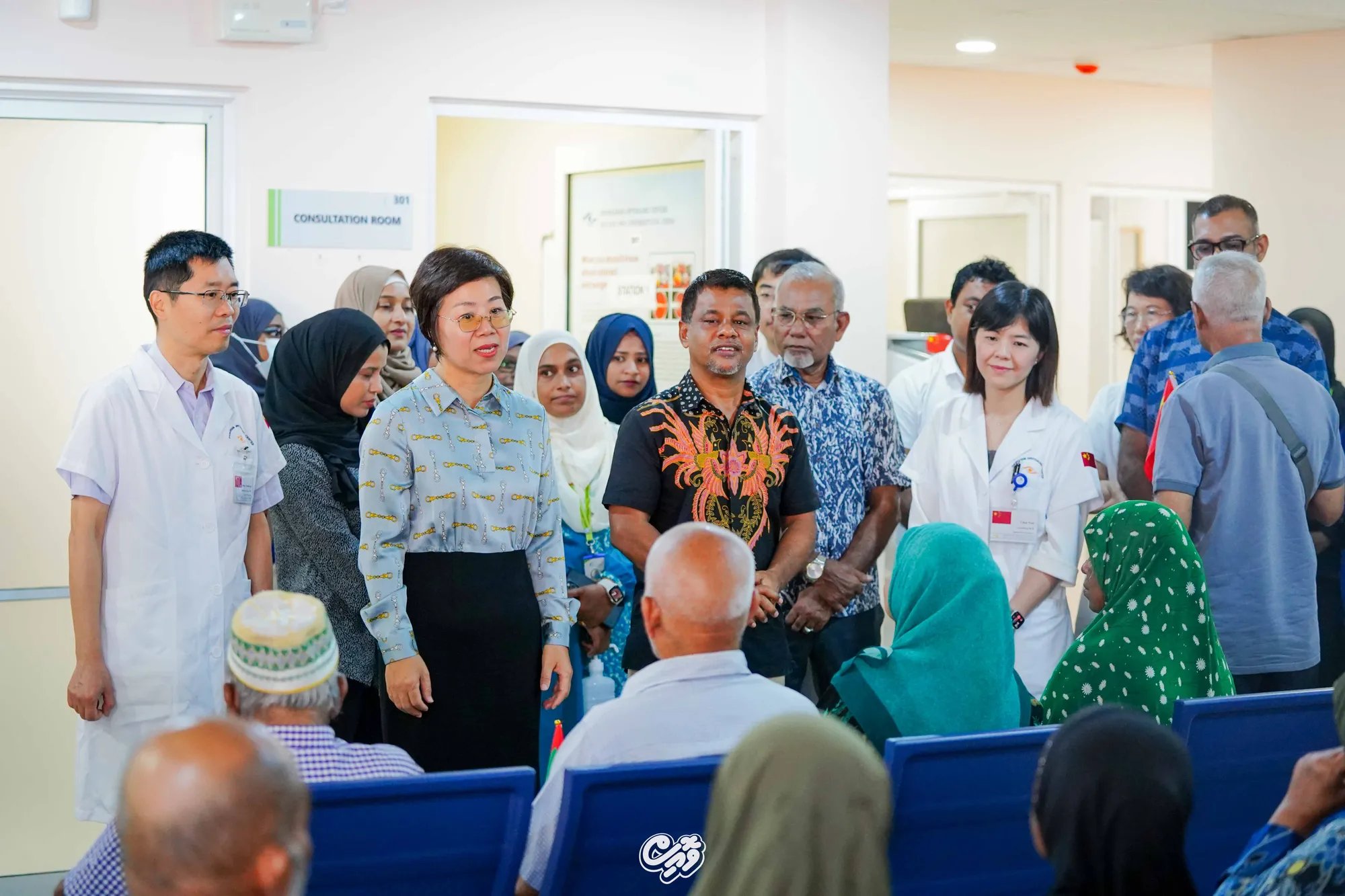"އައި ކޭމްޕް" ގައި ޗައިނާގެ ޑޮކްޓަރުންގެ ޓީމުން 3 ދުވަސްތެރޭގައި 60 އެއްހާ ސާޖަރީ ހަދައިފި