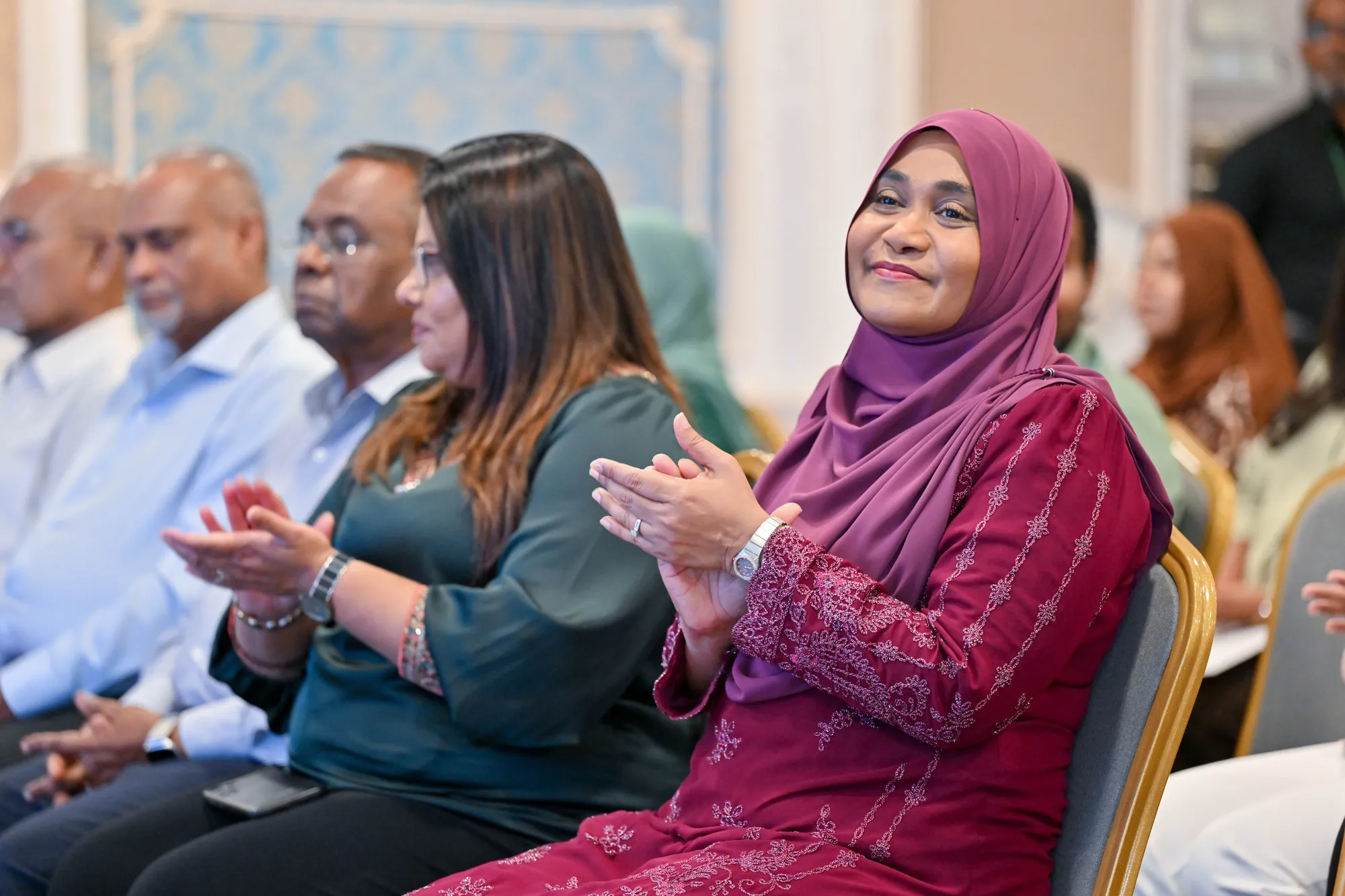 ހަފުލާ ޝަރަފުވެރިކޮށްދެއްވީ  ރައީސުލްޖުމްހޫރިއްޔާގެ އަނބިކަނބަލުން -