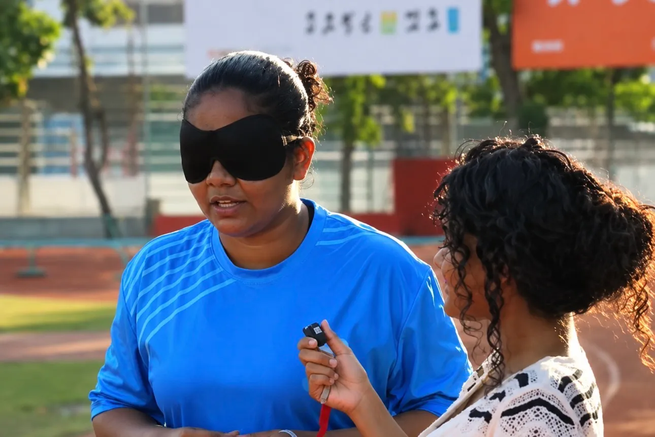 ބްލައިންޑް ފޯލްޑް ރަން އަށް ތައްޔާރު ވަނީ