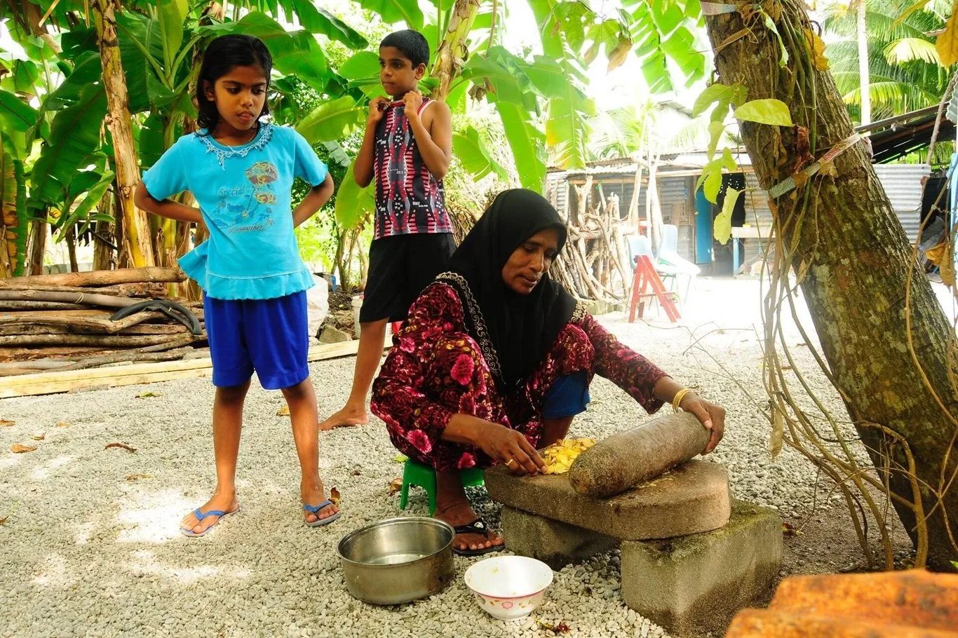 ޞިއްޙީ ޚިދުމަތްތެރިންނާއި ބައިވެރިންނަށް، ރައީސް ޑރ. މުޙައްމަދު މުޢިއްޒު ޝުކުރު އަދާކުރައްވާފައިވޭ -