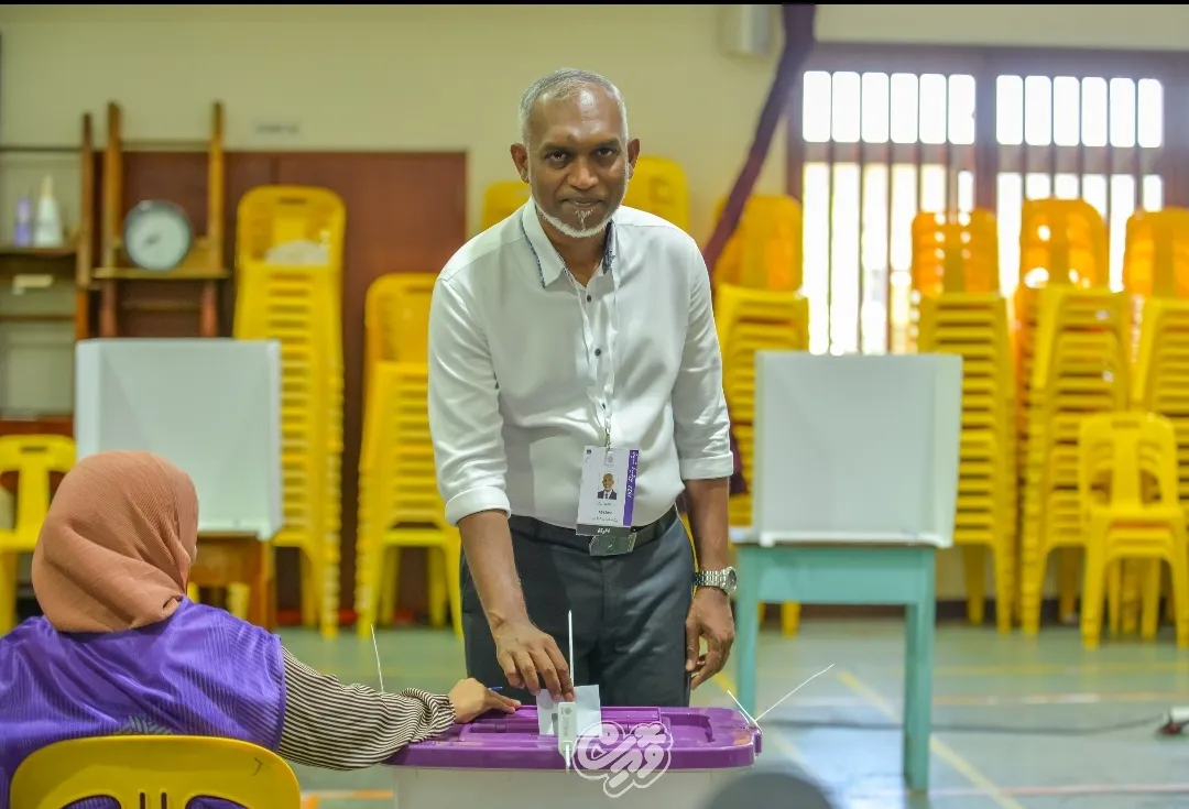 ޑރ މުޢިއްޒު ވޯޓް ލައްވައިފި