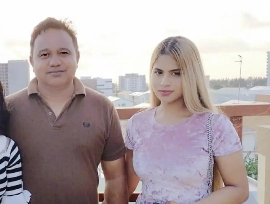 ކައިޒީން އާއި އޭނާގެ ބައްޕަ އިބްރާހީމް އަލިފުޅު