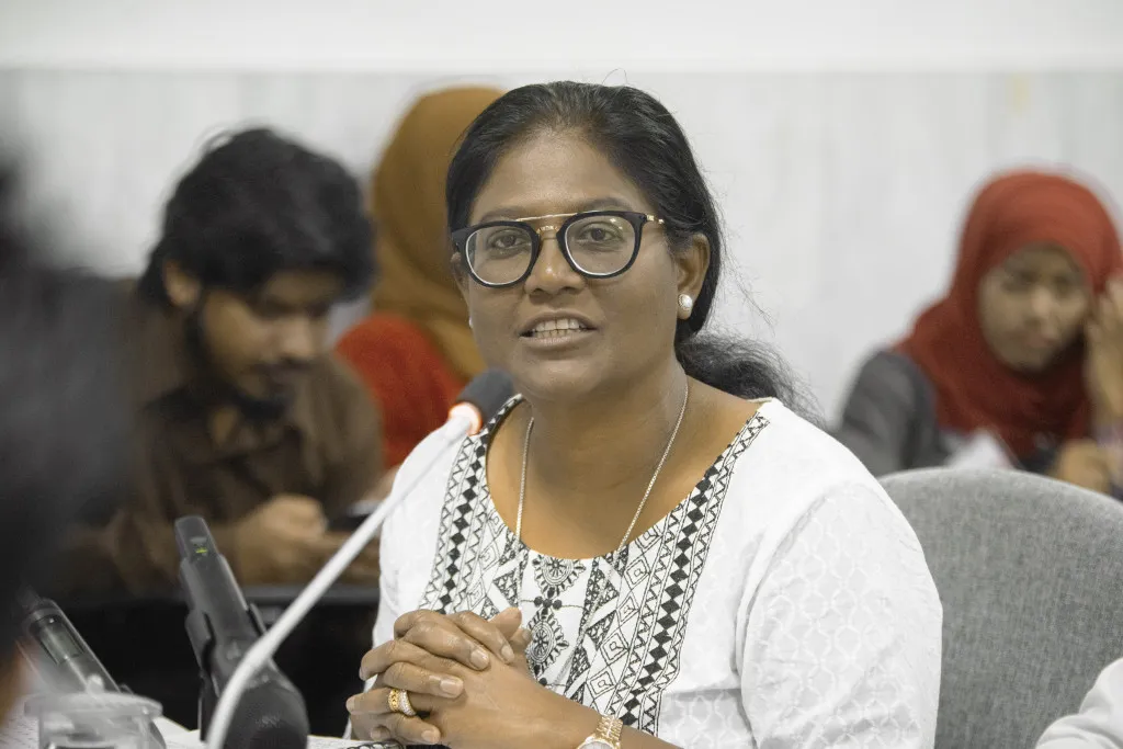 ބޭނުންޖެހިފަ ތިބި މީހުންނަށް ހިޔާ ފްލެޓު ނުދިނީ ވެސް މި ސަރުކާރުން: ޝިފާ