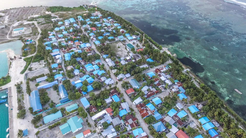 ދާންދޫ މަގެއްގެ މަތިން، މަރުވެފައި އޮތް ޒުވާނަކު ފެނިއްޖެ