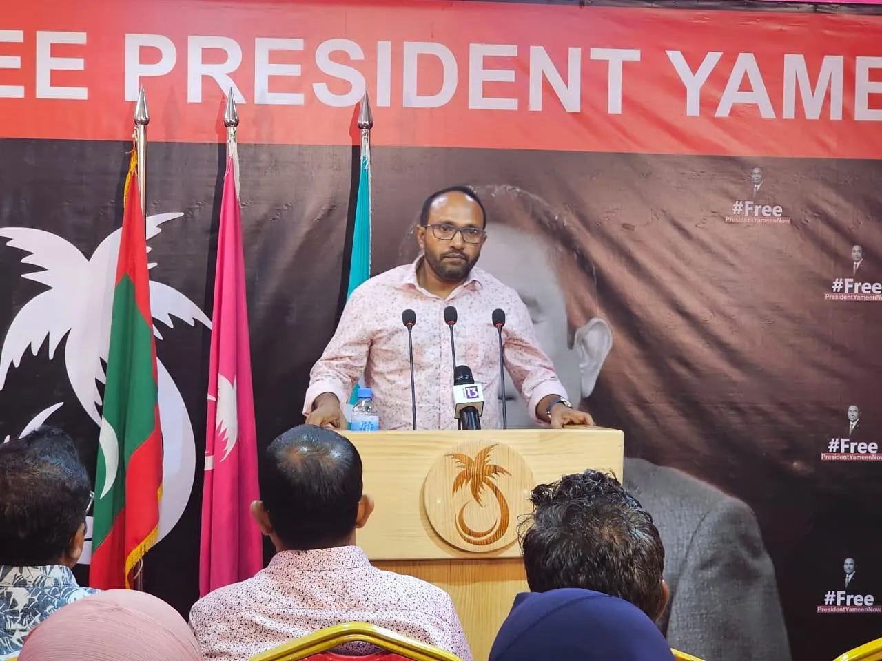 ރައީސް ޔާމިނާއި ދެކޮޅަށް އަދީބާއި ޒިޔަތުގެ ހެކިބަސް ނަގަން އެއްވެސް ކޯޓަކަށް ނޭންގޭނެ: ޑރ ޖަމީލު