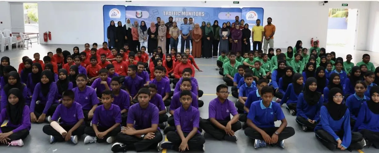 ޓްރެފިކް މޮނީޓަރުން ތަމްރީނުކުރުމުގެ 100 ވަނަ ޕްރޮގްރާމް ފުވައްމުލަކުގައި ފަށައިފި