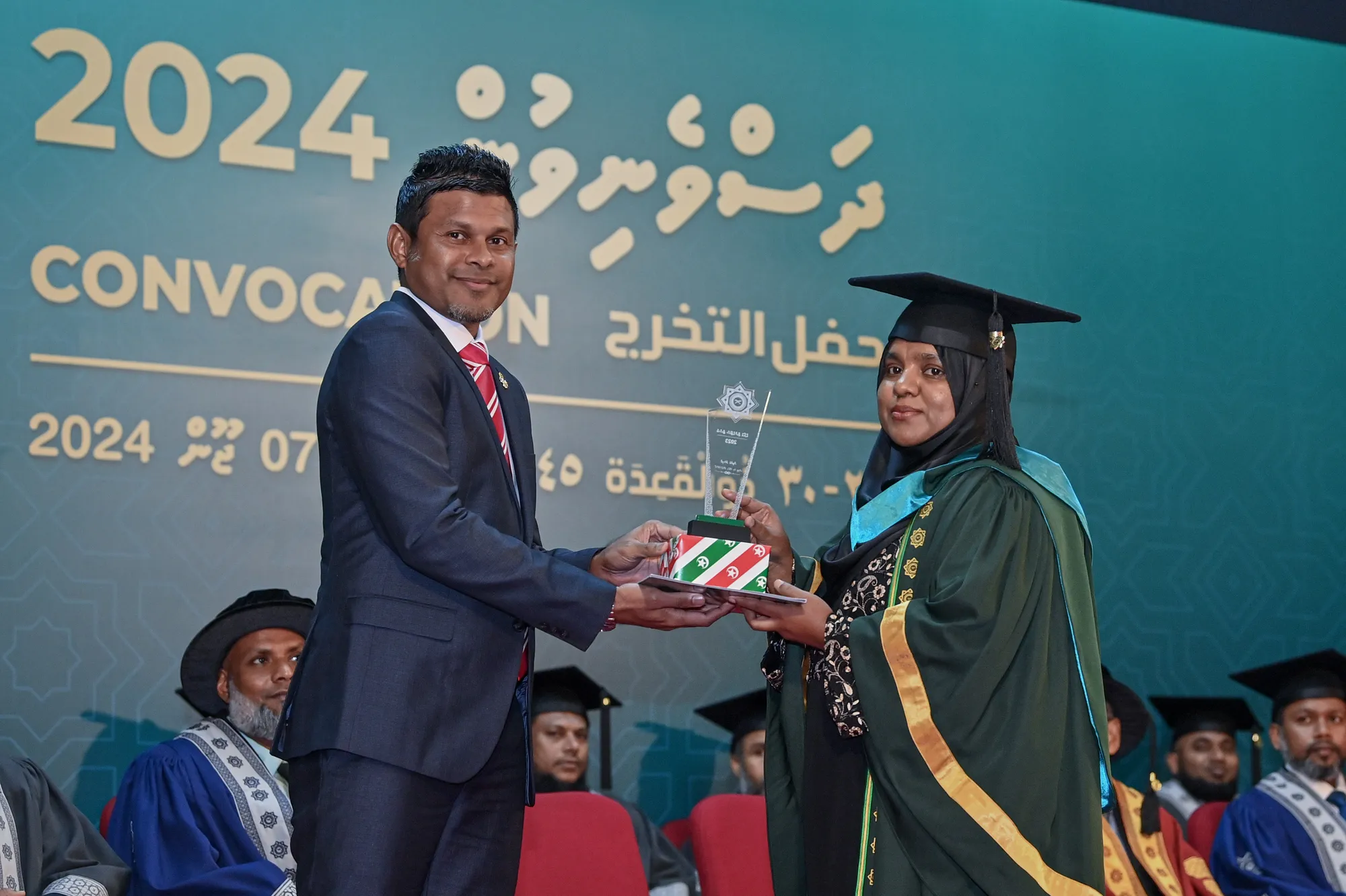 ސަރުކާރުގެ އަމާޒަކީ، މަތީ ތަޢުލީމު އުނގެނުމުގައި ކުރިމަތިވާ ދަތިތަކަށް ލުއިފަސޭހަކޮށްދިނުން: ނައިބު ރައީސް