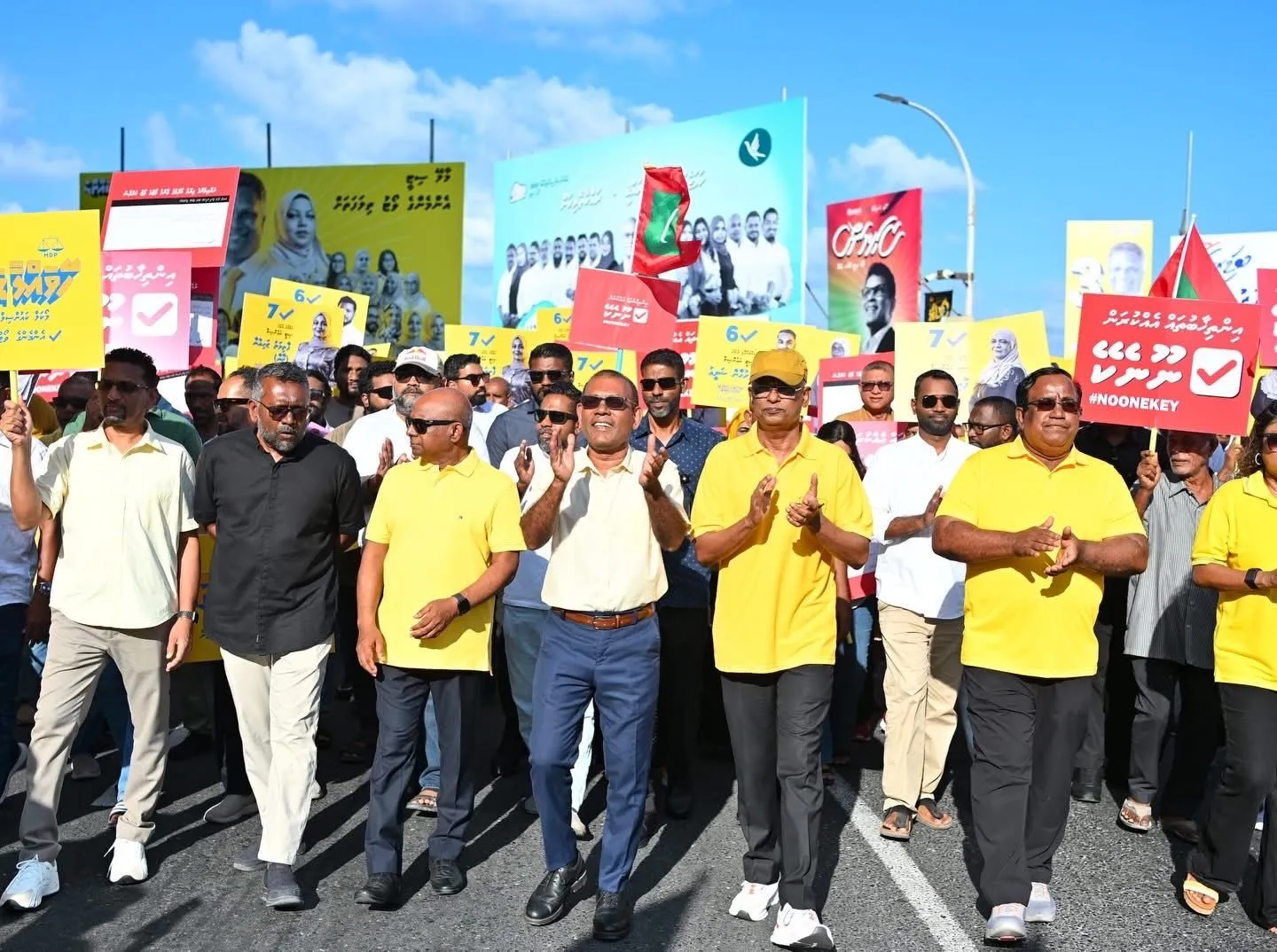 ރައީސް ނަޝީދު އެމްޑީޕީ ކެމްޕެއިނުގައި... ފޮޓޯ: އެމްޑީޕީ