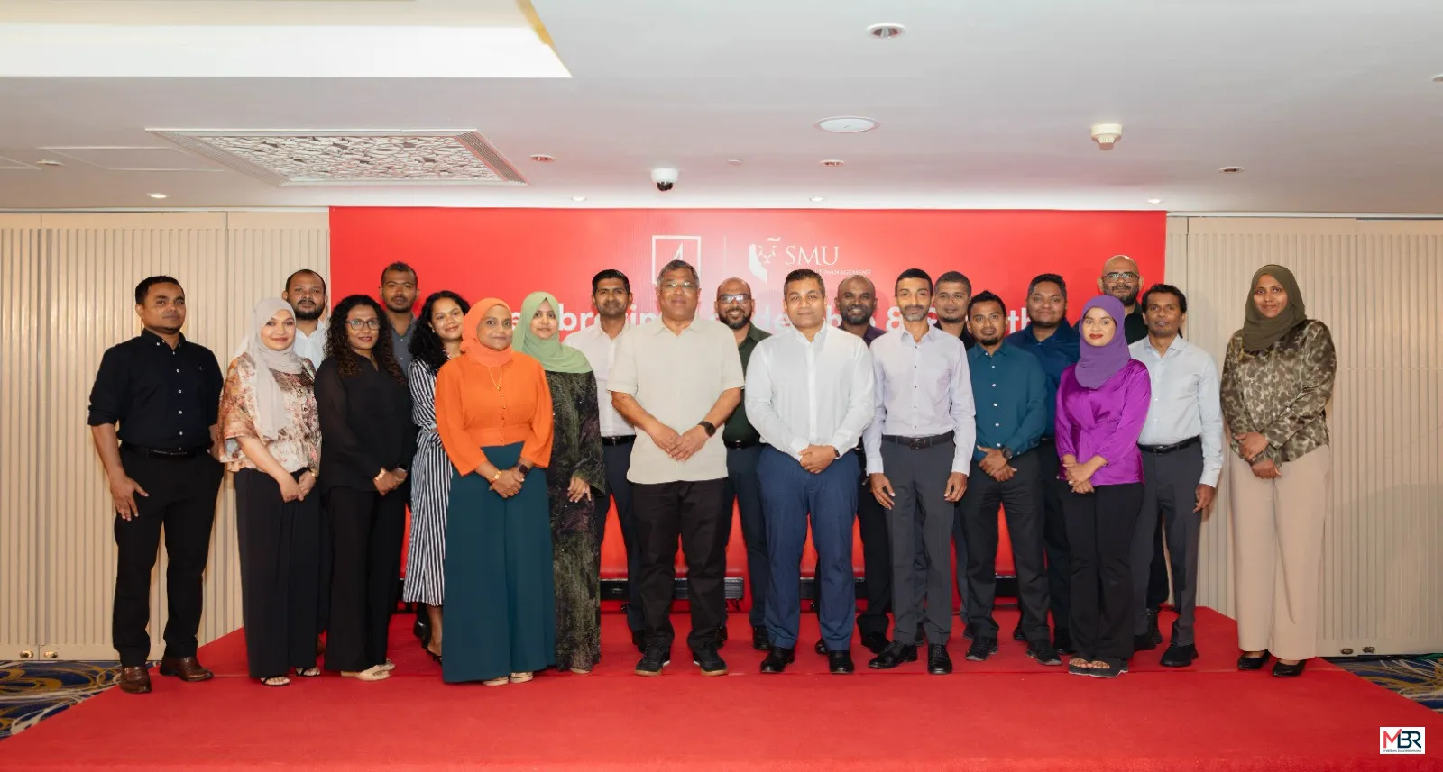 Bank of Maldives Celebrates Graduates from Prestigious SMU Leadership Program