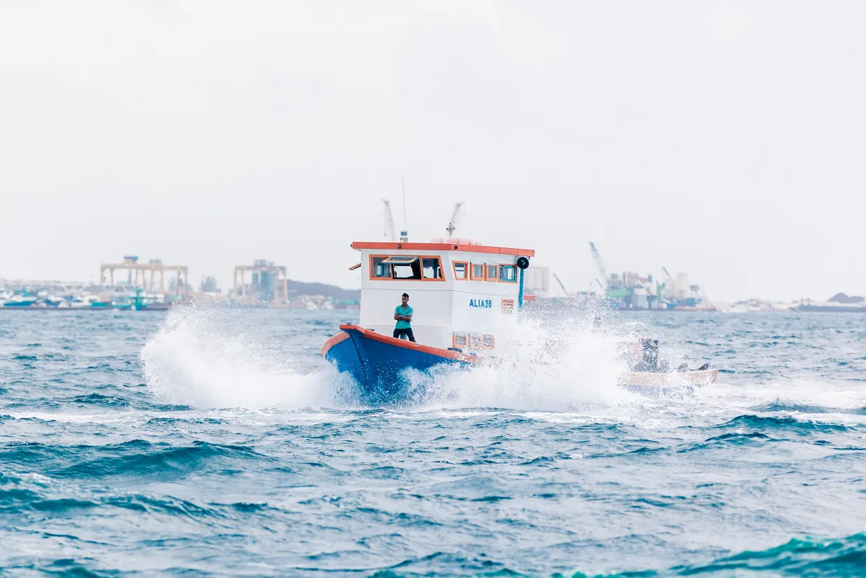 ކަނޑުތައް ވަރަށް ގަދަ، ހުދު ސަމާލާއެކު ރައްކާތެރިކަމުގެ ފިޔަވަޅު އެޅުމަށް އިލްތިމާސްކޮށްފި