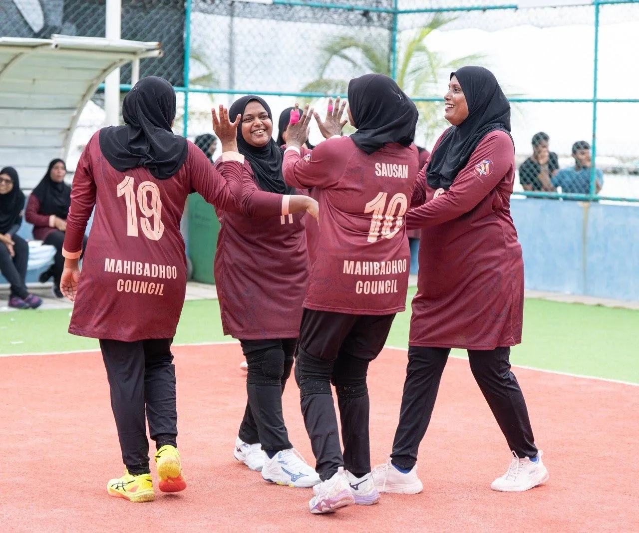 ސްޓެލްކޯ މަހިބަދޫ އިންޓަ އޮފީސް ވޮލީ މުބާރާތުގެ އަންހެން ޑިވިޝަން: ވޮރިއާޒް އާއި އެލީޓް ކުޅުނު ދެވަނަ މެޗުންވެސް މޮޅުވެއްޖެ